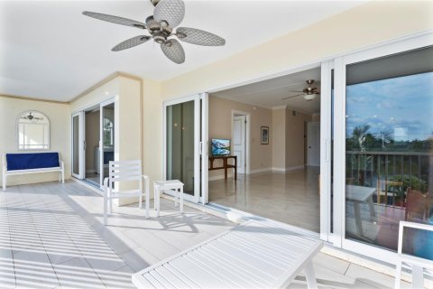 Condo in Deerfield Beach, Florida, 2 bedrooms  № 2266249 - photo 23