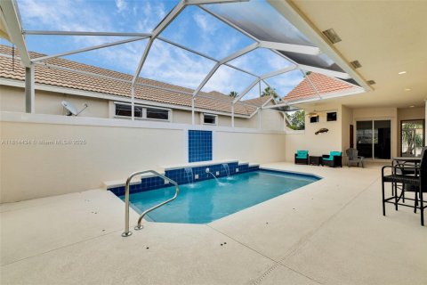 House in Port St. Lucie, Florida 3 bedrooms, 173.08 sq.m. № 1776045 - photo 11