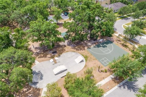 House in Fish Hawk, Florida 3 bedrooms, 148.27 sq.m. № 1837885 - photo 13