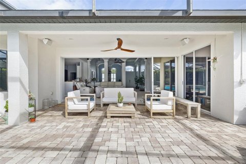 Villa ou maison à vendre à Winter Garden, Floride: 4 chambres, 328.78 m2 № 2421847 - photo 24