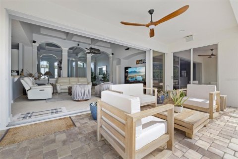 Villa ou maison à vendre à Winter Garden, Floride: 4 chambres, 328.78 m2 № 2421847 - photo 20