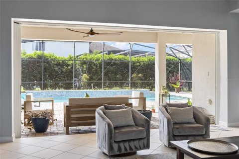 Villa ou maison à vendre à Winter Garden, Floride: 4 chambres, 328.78 m2 № 2421847 - photo 19