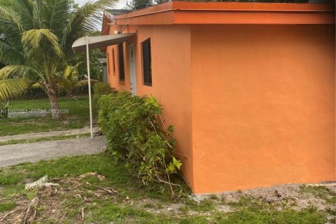 Casa en venta en West Park, Florida, 3 dormitorios, 104.98 m2 № 2000443 - foto 8