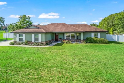 House in Belleview, Florida 3 bedrooms, 158.03 sq.m. № 2233738 - photo 6