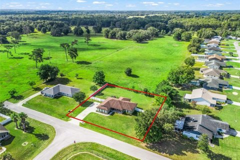 House in Belleview, Florida 3 bedrooms, 158.03 sq.m. № 2233738 - photo 3