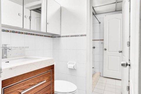 Copropriété à vendre à Miami, Floride: 2 chambres, 94.3 m2 № 1969632 - photo 12
