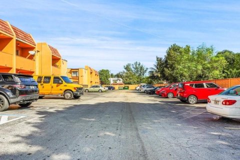 Copropriété à vendre à Miami, Floride: 2 chambres, 94.3 m2 № 1969632 - photo 22