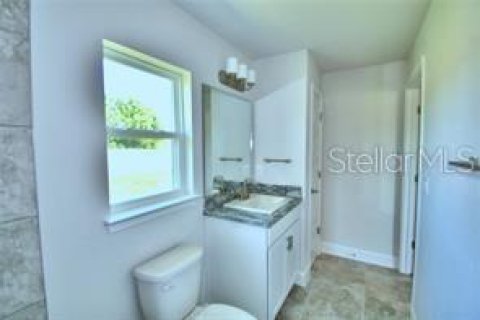 Casa en venta en Winter Haven, Florida, 4 dormitorios, 204.38 m2 № 1437380 - foto 14