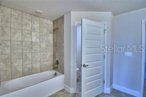 Casa en venta en Winter Haven, Florida, 4 dormitorios, 204.38 m2 № 1437380 - foto 27