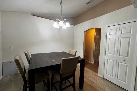 House in Palm Coast, Florida 3 bedrooms, 180.23 sq.m. № 2209735 - photo 3