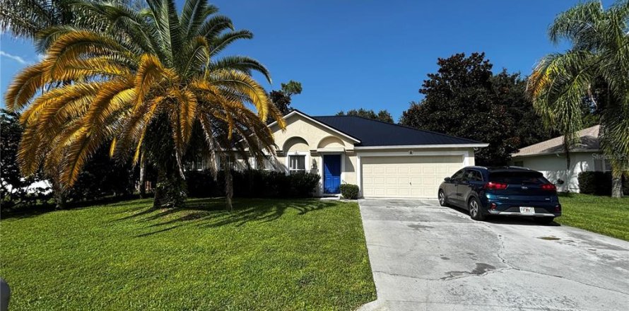 House in Palm Coast, Florida 3 bedrooms, 180.23 sq.m. № 2209735
