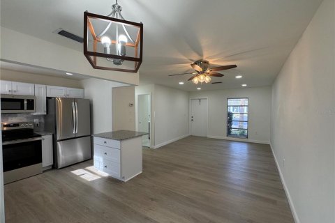 Condo in Bradenton, Florida, 2 bedrooms  № 1559001 - photo 20