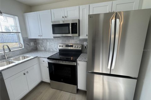Condo in Bradenton, Florida, 2 bedrooms  № 1559001 - photo 13