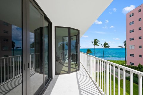 Condo in Highland Beach, Florida, 2 bedrooms  № 2081590 - photo 13