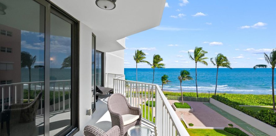 Condo in Highland Beach, Florida, 2 bedrooms  № 2081590