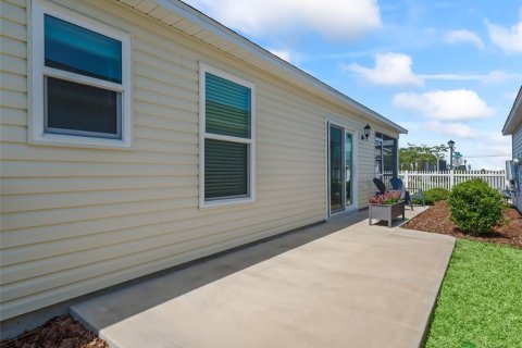 House in The Villages, Florida 2 bedrooms, 113.99 sq.m. № 1744639 - photo 28