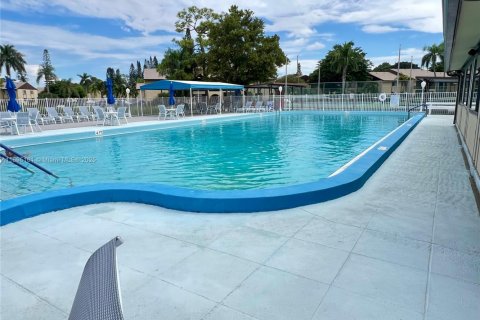 Copropriété à vendre à Greenacres, Floride: 2 chambres, 86.86 m2 № 1948273 - photo 23