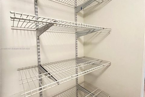 Copropriété à vendre à Greenacres, Floride: 2 chambres, 86.86 m2 № 1948273 - photo 14