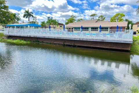 Copropriété à vendre à Greenacres, Floride: 2 chambres, 86.86 m2 № 1948273 - photo 25