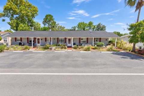Apartment in New Port Richey, Florida 2 bedrooms, 69.68 sq.m. № 2359227 - photo 12
