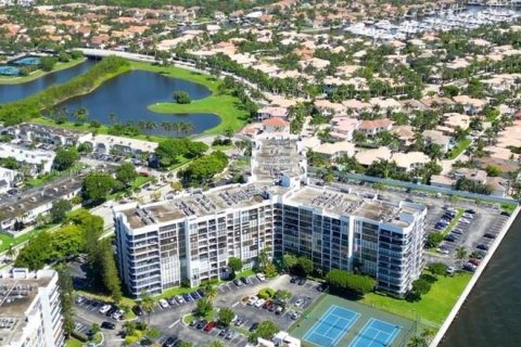 Condominio en venta en Hallandale Beach, Florida, 1 dormitorio, 99.87 m2 № 1691332 - foto 3