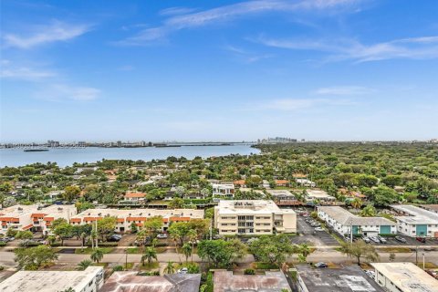 Copropriété à vendre à Miami, Floride: 2 chambres, 141.21 m2 № 2001239 - photo 14