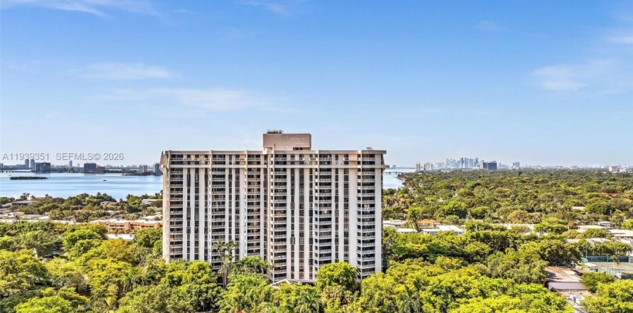 Condo à Miami, Floride, 2 chambres  № 2001239