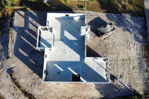 Villa ou maison à vendre à North Port, Floride: 3 chambres, 176.51 m2 № 2096499 - photo 3