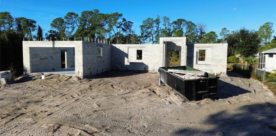 Villa ou maison à North Port, Floride 3 chambres, 176.51 m2 № 2096499