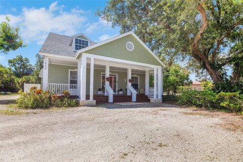 Casa en venta en Nokomis, Florida, 4 dormitorios, 311.22 m2 № 1687677 - foto 1
