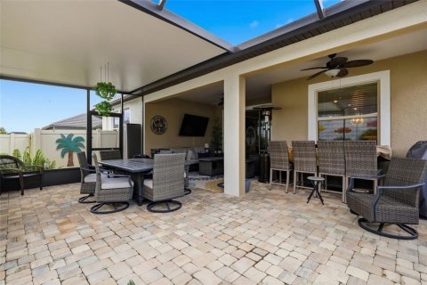House in San Antonio, Florida 2 bedrooms, 181.9 sq.m. № 2394300 - photo 28