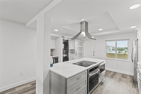 Condominio en venta en Madeira Beach, Florida, 2 dormitorios, 113.81 m2 № 1900359 - foto 6