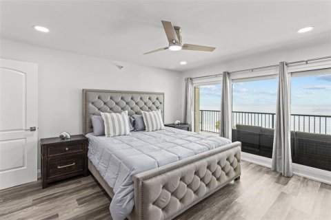 Condominio en venta en Madeira Beach, Florida, 2 dormitorios, 113.81 m2 № 1900359 - foto 18