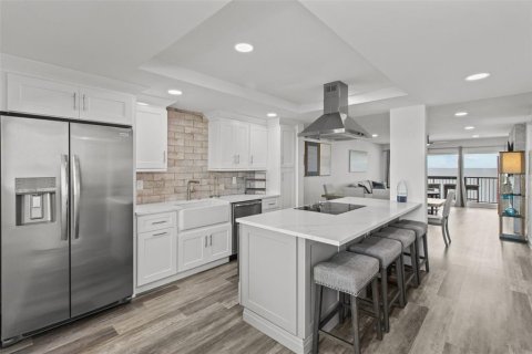 Condominio en venta en Madeira Beach, Florida, 2 dormitorios, 113.81 m2 № 1900359 - foto 9