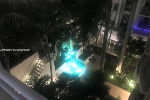 Condominio en alquiler en Hollywood, Florida, 1 dormitorio, 83.52 m2 № 1992118 - foto 20