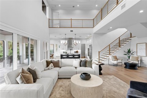 Villa ou maison à vendre à Saint Petersburg, Floride: 5 chambres, 388.52 m2 № 2413773 - photo 8