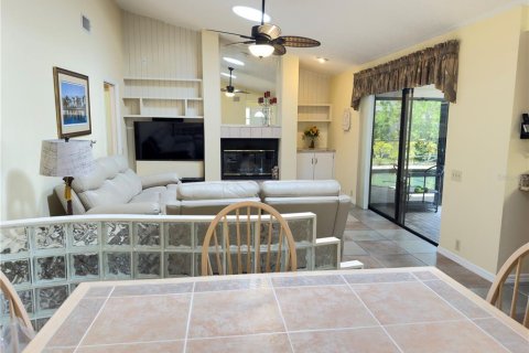 Casa en venta en Holiday, Florida, 4 dormitorios, 189.89 m2 № 1884535 - foto 10