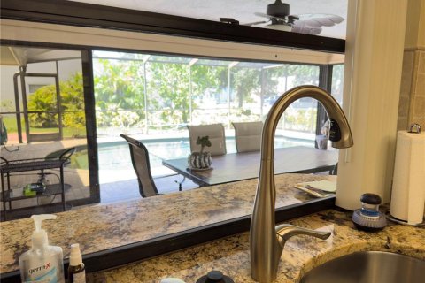 Casa en venta en Holiday, Florida, 4 dormitorios, 189.89 m2 № 1884535 - foto 9