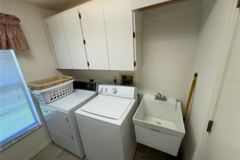 Casa en venta en Holiday, Florida, 4 dormitorios, 189.89 m2 № 1884535 - foto 30