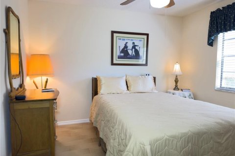 Casa en venta en Holiday, Florida, 4 dormitorios, 189.89 m2 № 1884535 - foto 21