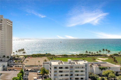 Condominio en venta en Miami Beach, Florida, 1 dormitorio, 84.54 m2 № 1794055 - foto 1