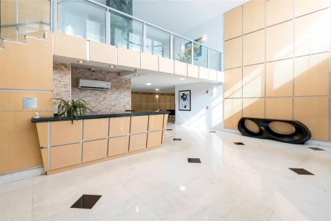 Condominio en venta en Miami Beach, Florida, 1 dormitorio, 84.54 m2 № 1794055 - foto 19