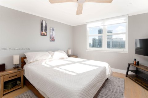 Condominio en venta en Miami Beach, Florida, 1 dormitorio, 84.54 m2 № 1794055 - foto 5
