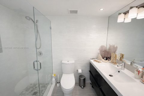Copropriété à louer à Miami Beach, Floride: 2 chambres, 88.26 m2 № 1995254 - photo 24
