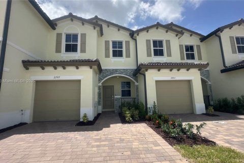 Townhouse in Homestead, Florida 3 bedrooms, 134.06 sq.m. № 1852213 - photo 2