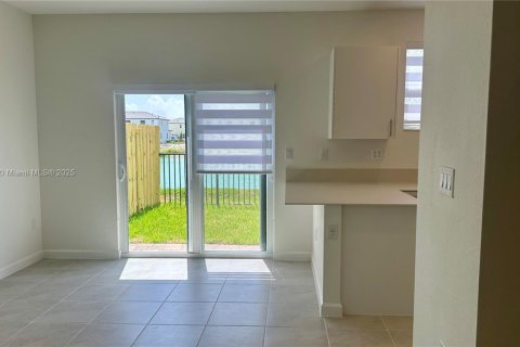 Townhouse in Homestead, Florida 3 bedrooms, 134.06 sq.m. № 1852213 - photo 8