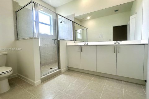 Townhouse in Homestead, Florida 3 bedrooms, 134.06 sq.m. № 1852213 - photo 25