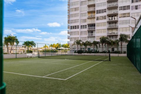 Condominio en venta en Aventura, Florida, 2 dormitorios, 145.39 m2 № 2089070 - foto 7