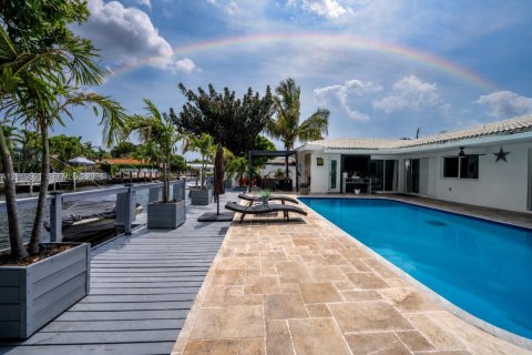 House in Fort Lauderdale, Florida 4 bedrooms, 175.86 sq.m. № 2086905 - photo 4