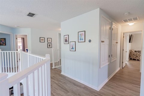 Villa ou maison à louer à Kissimmee, Floride: 7 chambres, 263.29 m2 № 1558852 - photo 14
